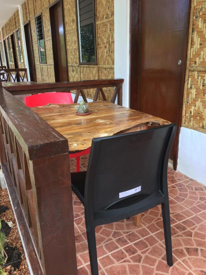 Panglao Rainbow Inn 塔比拉兰 外观 照片